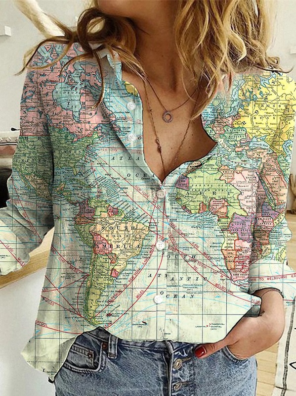 Blusa feminina casual com gola e estampa de mapa, manga longa