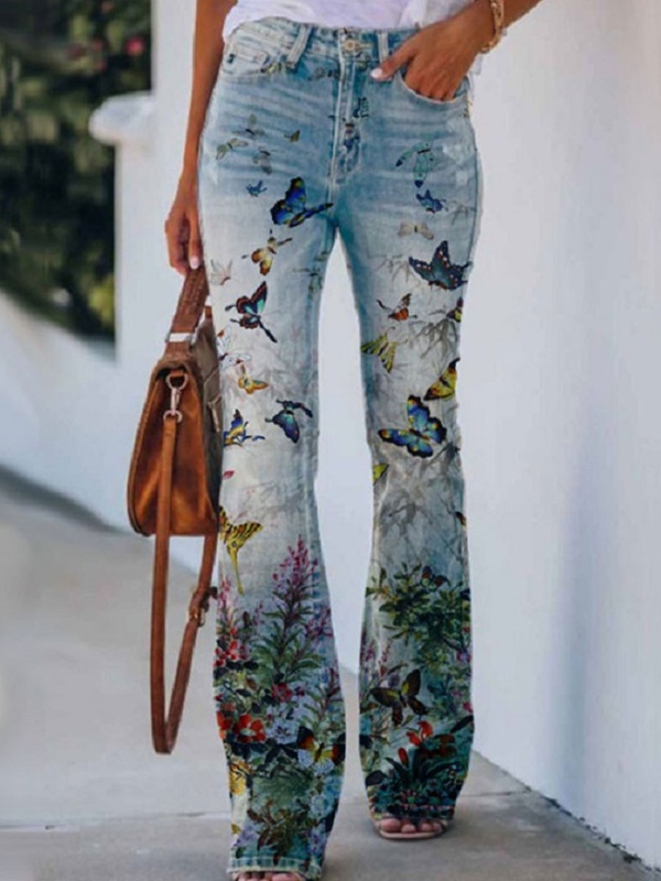 Calça jeans flare feminina despojada com estampa floral